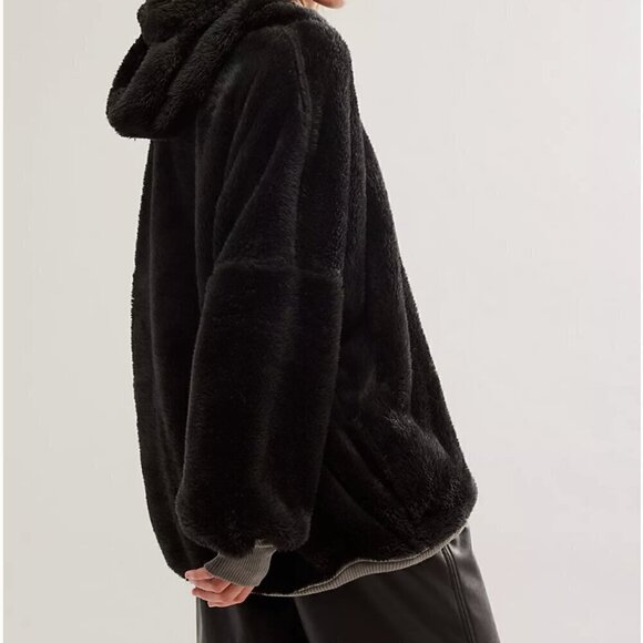 Free People Bunny Sweatshirt Hoodie Black Fluffy Oversized Sz M - Picture 2 of 8